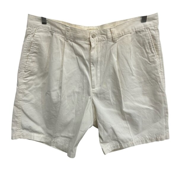 Dockers Mens Relaxed Fit Pleated White Cotton Shorts Sz 38 - Picture 1 of 11